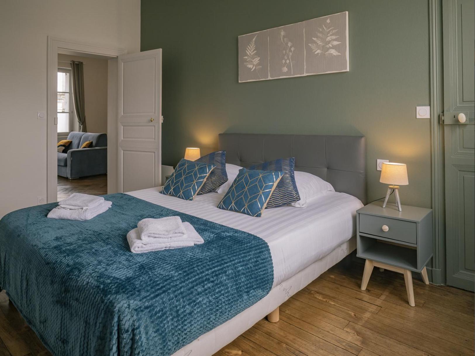 Appartement Refait A Neuf Avec Cachet De L'Ancien โซมูร์ ภายนอก รูปภาพ