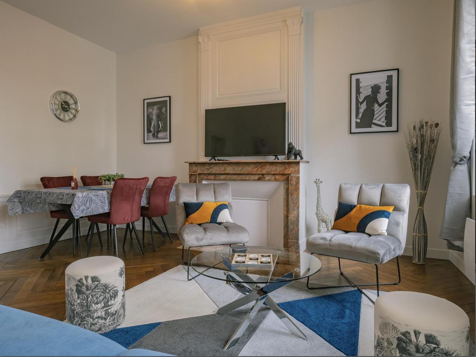 Appartement Refait A Neuf Avec Cachet De L'Ancien โซมูร์ ภายนอก รูปภาพ